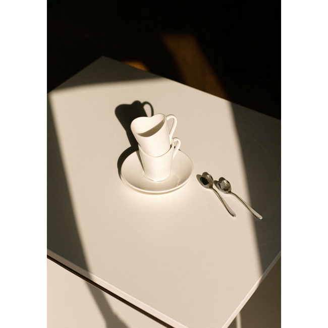 Filiżanki do espresso Alessi To MMI35SET2, 2 szt. z łyżeczkami w kształcie serca