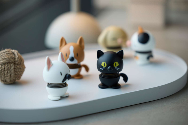 Figurka Hoptimist French Bulldog XS, biały buldog francuski