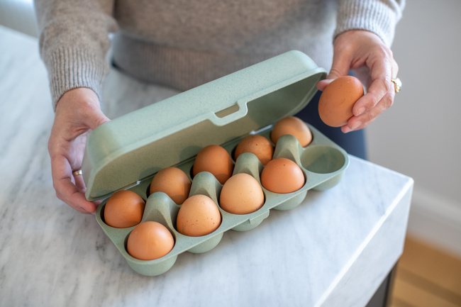 Pojemnik na jajka Eggs To Go org. Green - Koziol