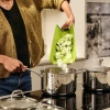 Deska Chop2Pot Plus Large Zielona - Joseph Joseph