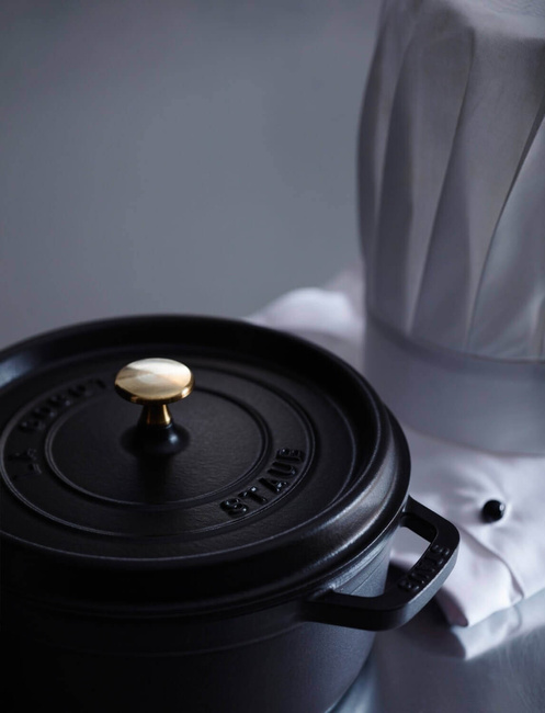 La Cocotte Garnek Żeliwny Okrągły 6.7 Ltr, Czarny - Staub
