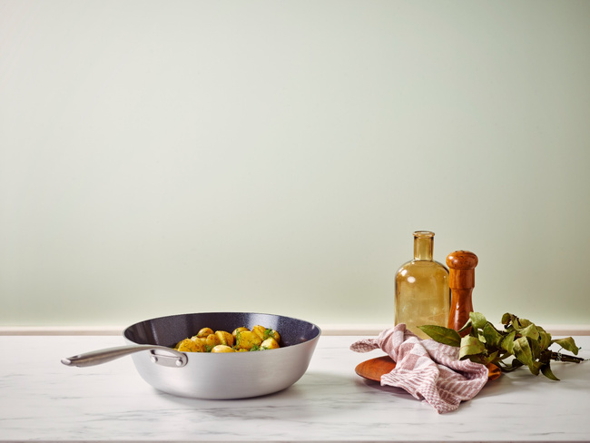 Wok Brabantia Dusk 28 cm 102290, kute aluminium, do piekarnika 200°C