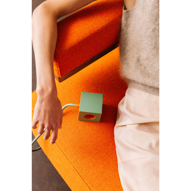 kable usb-c 1,8 m do ładowania Square 1 Gecko Bloom - Avolt