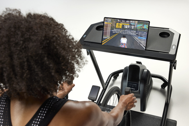 Trenażer Wahoo Kickr Core V2 + adapter Zwift Cog & Click - Wahoo Fitness
