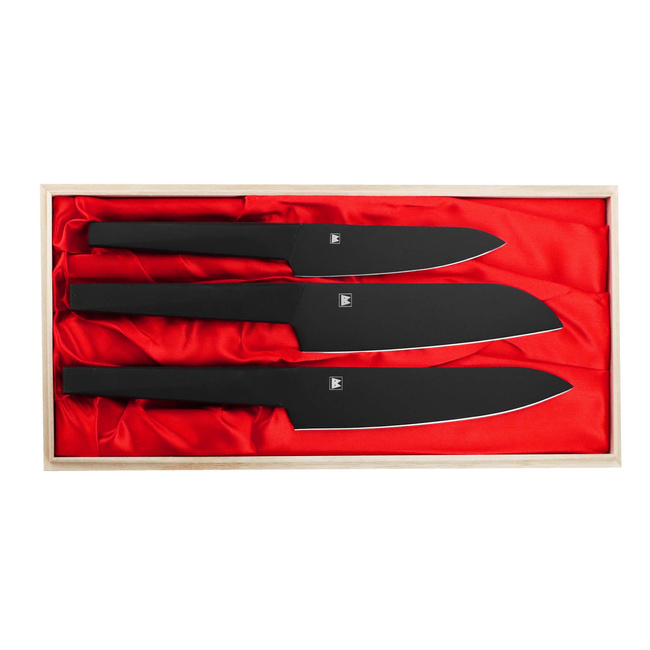 Satake Black zestaw 3 noży kuchennych w eleganckim drewnianym pudełku