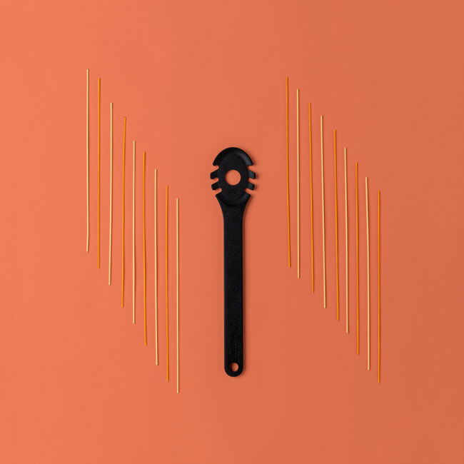 Łyżka do spaghetti Nero 30 cm Marcato
