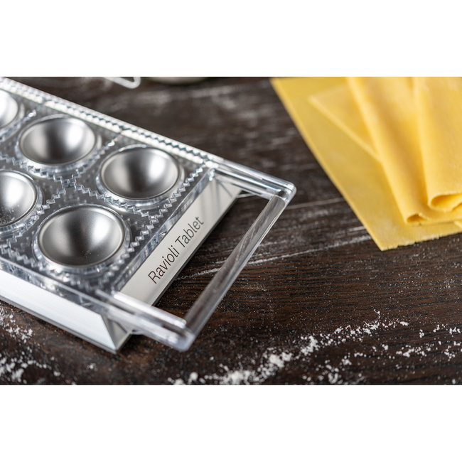 Forma do ravioli w kwadratach 5 x 5 cm x 10szt srebrna design line - marcato